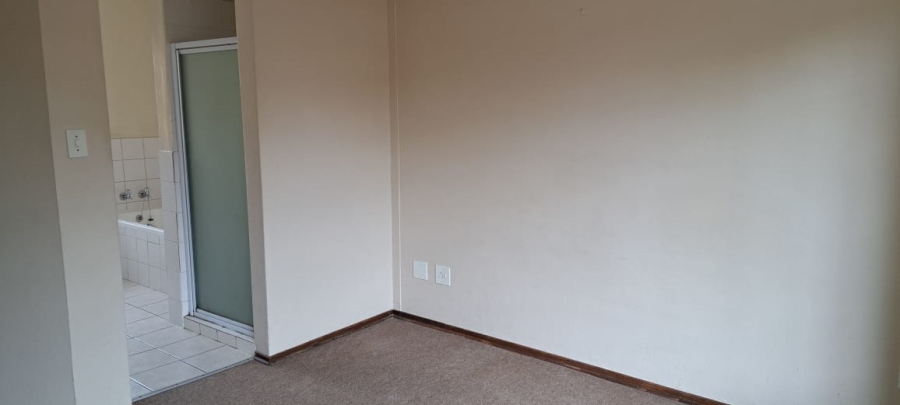 4 Bedroom Property for Sale in Safari Gardens North West